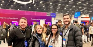 A ília esteve presente no AWS Summit São Paulo 2025, um dos principais eventos de tecnologia e inovação do país,acompanhando de perto as tendências que estão moldando o futuro dos negócios no uso estratégico da Inteligência Artificial e de soluções em nuvem.