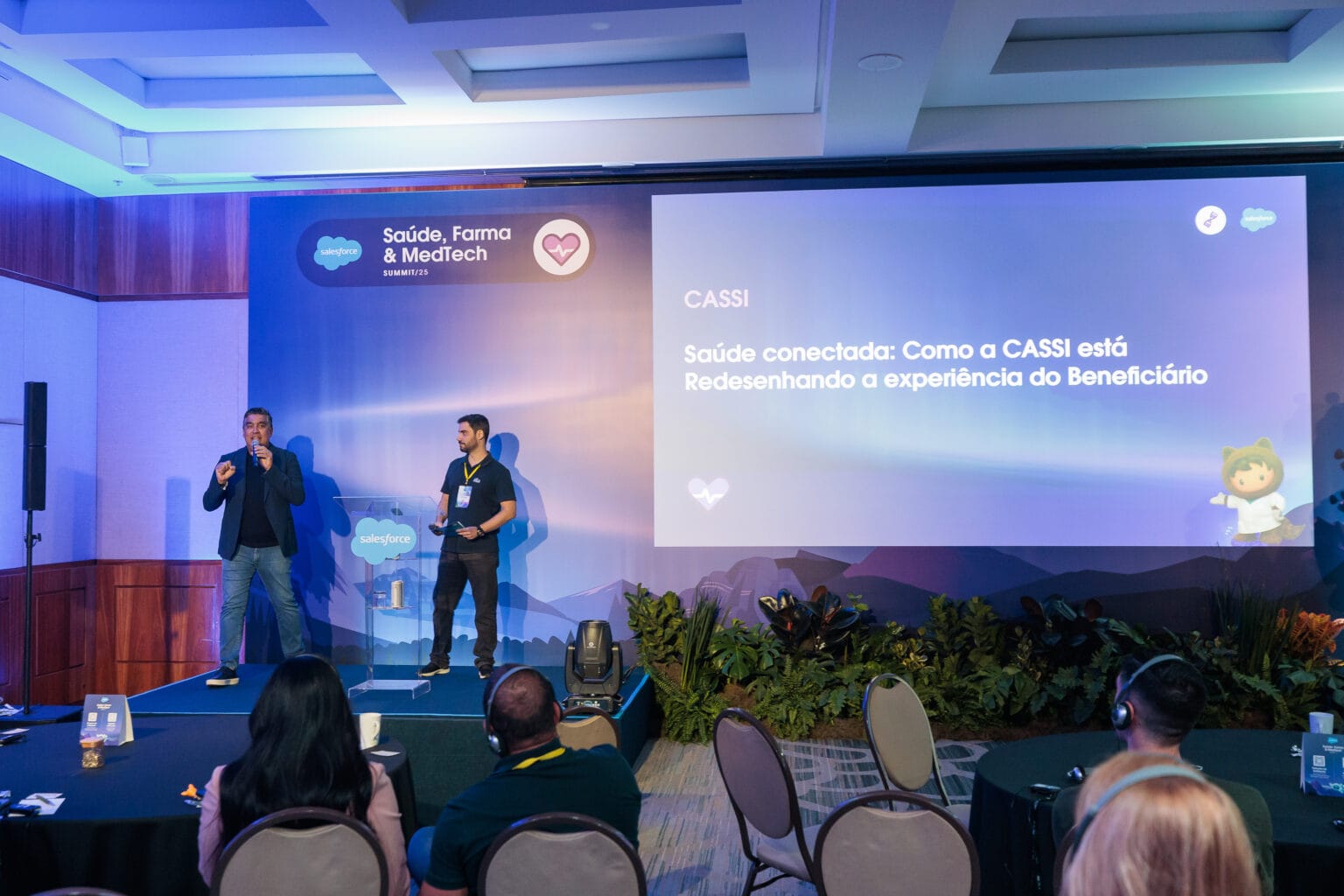 ília e CASSI apresentam case de transformação digital no Salesforce Healthcare & Life Sciences Industry Summit